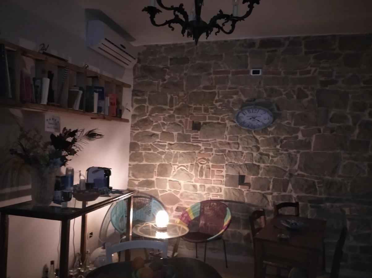 Апартаменты La Casa Dei Panorami Di Colobraro Экстерьер фото