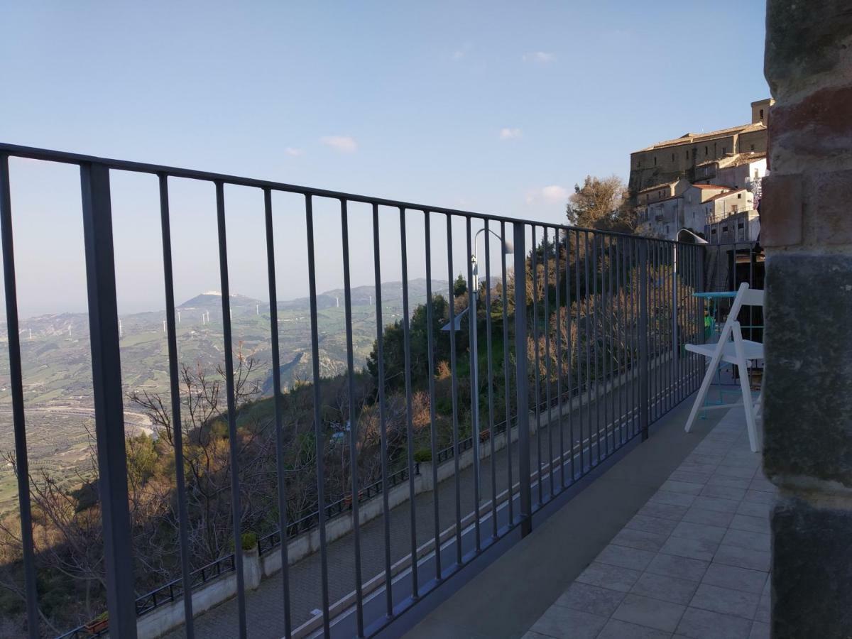 Апартаменты La Casa Dei Panorami Di Colobraro Экстерьер фото